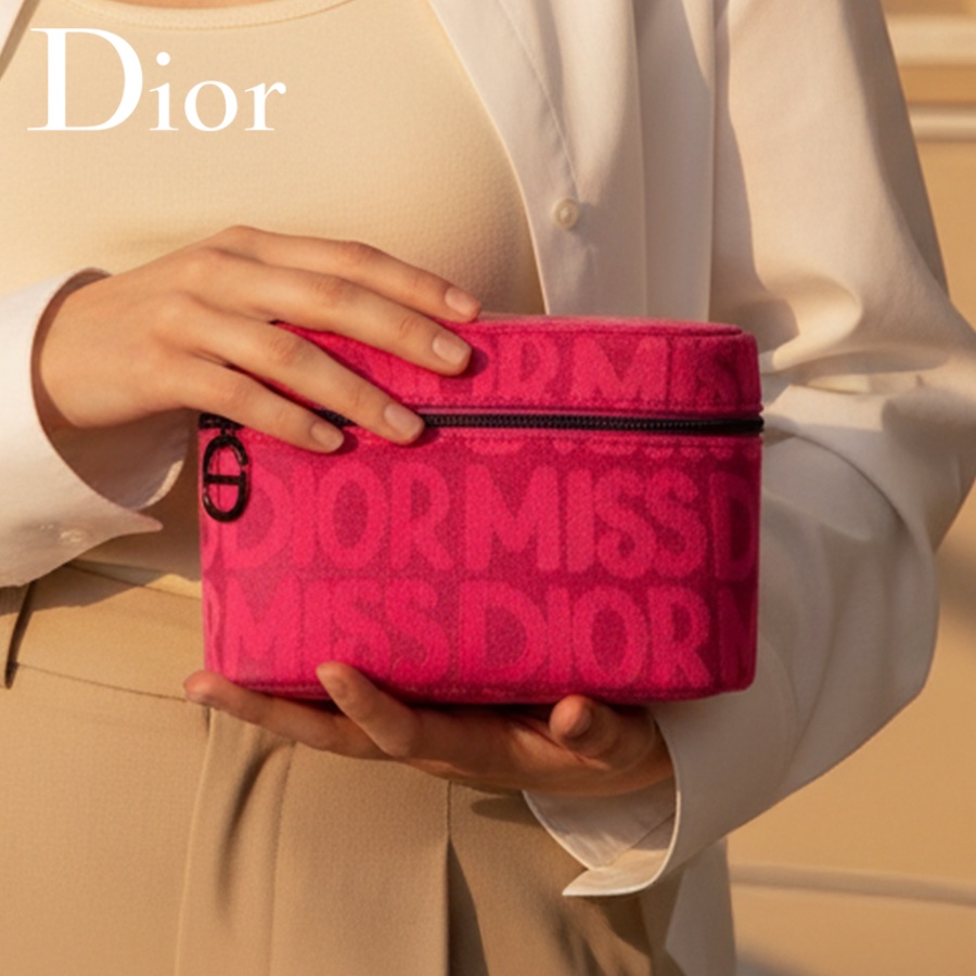 Dior'un Çantası Pembe Kadınlar - Beauty Makeup Dior incelemesi ve fiyatı