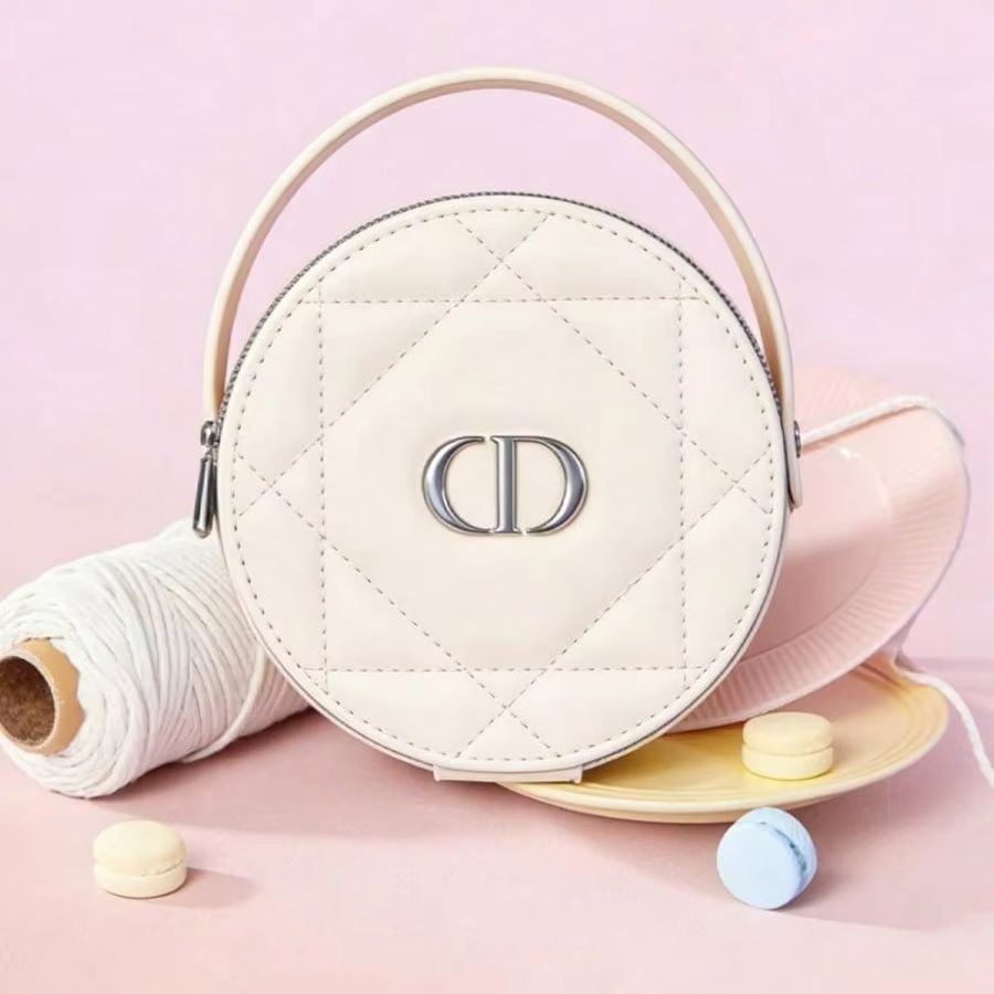 Christian Dior Dior'un Çantası - Beauty Makeup Dior incelemesi ve fiyatı